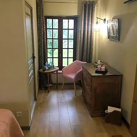 La Commanderie Bed & Breakfast 3*