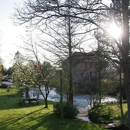 Couette-café La Commanderie 3*