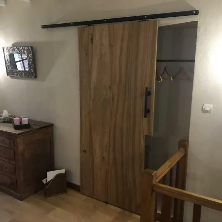 Couette-café La Commanderie 3*