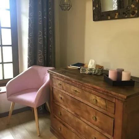 Couette-café La Commanderie 3*